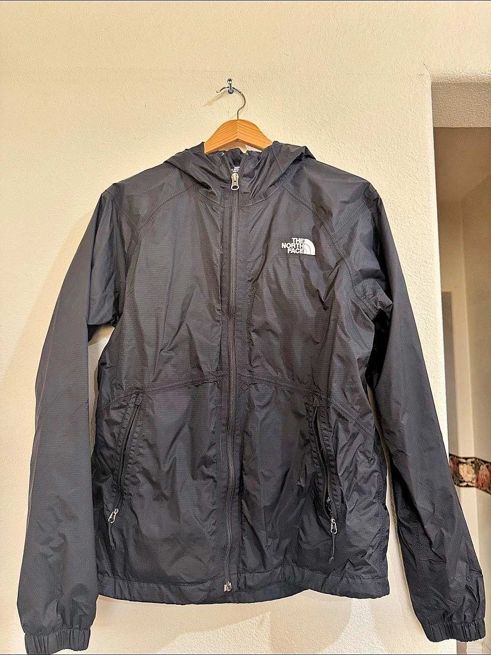 The North Face Men's Antora Rain Hoodie Black Windbreaker Like New